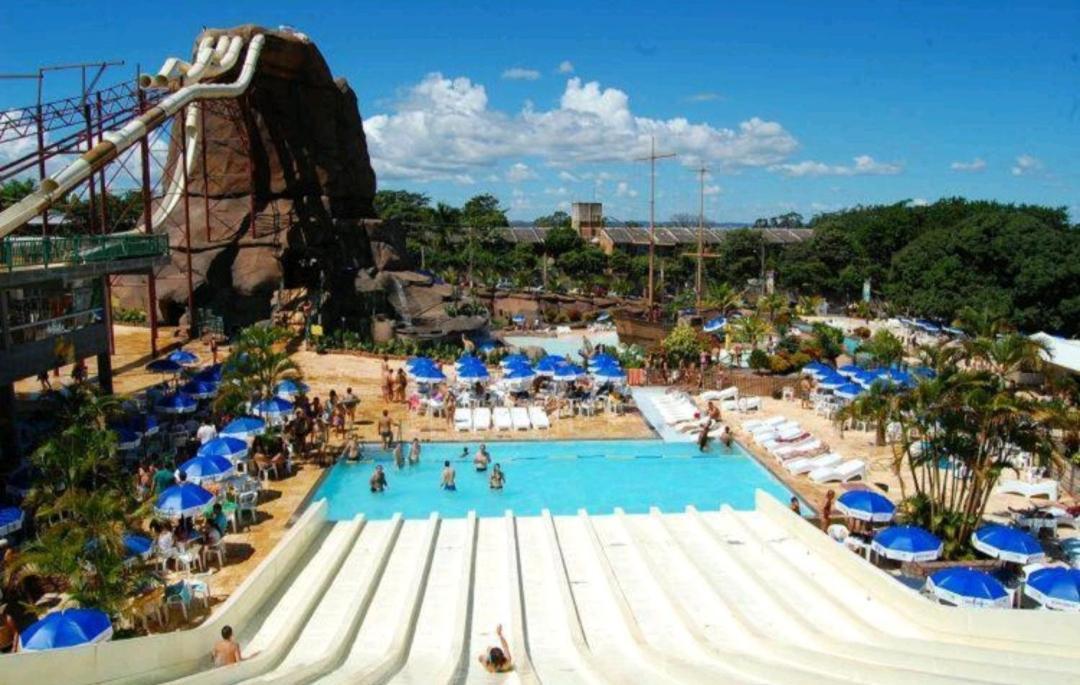 Aparthotel Piazza Diroma Acesso Diroma Acqua Park Gratuito Star Temporada Caldas Novas Exteriér fotografie